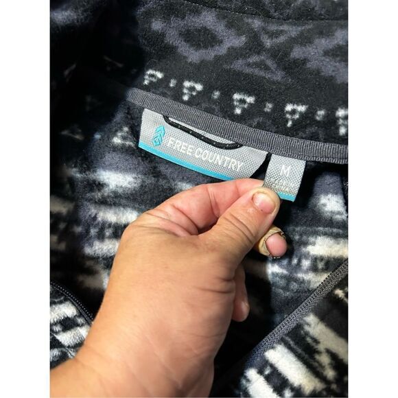 Free country full zip up hoodie size meduim - Picture 4 of 8